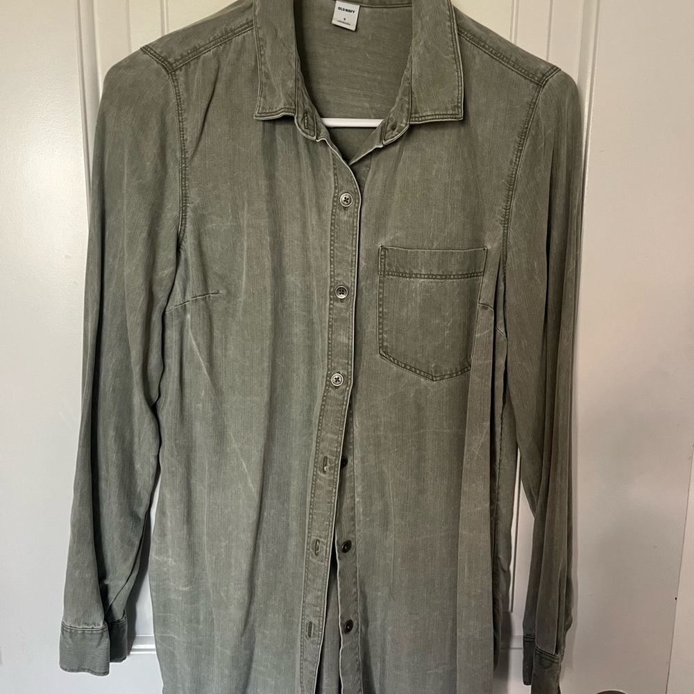 Old Navy Sage Green Button Down Shirt